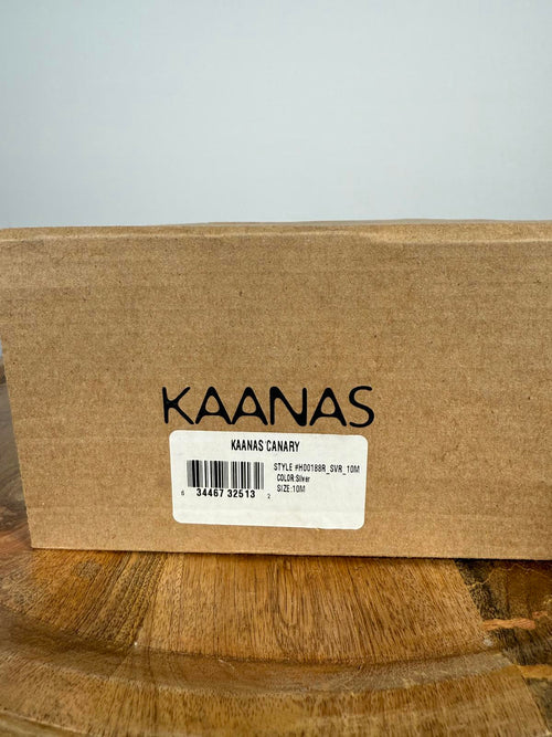 Kaanas Canary Block heel Silver Size 10 NWB