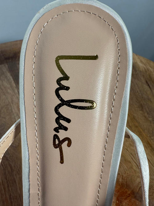 Lulus Leaah White Satin Pearl Lace-Up High Heel Sandals - 11 NWB