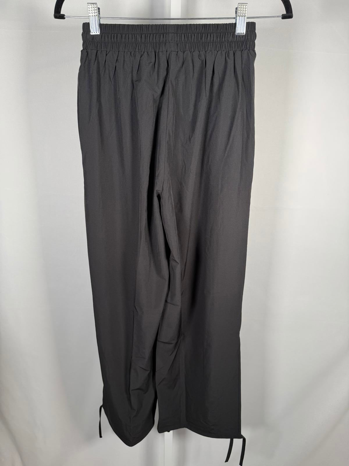 NWT Halara Breezeful High Waisted Drawstring Pocket Hem Casual Joggers XS