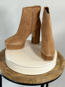 Lisa Vicky Cognac Split Suede Heeled Boots Size 9.5 M New in box