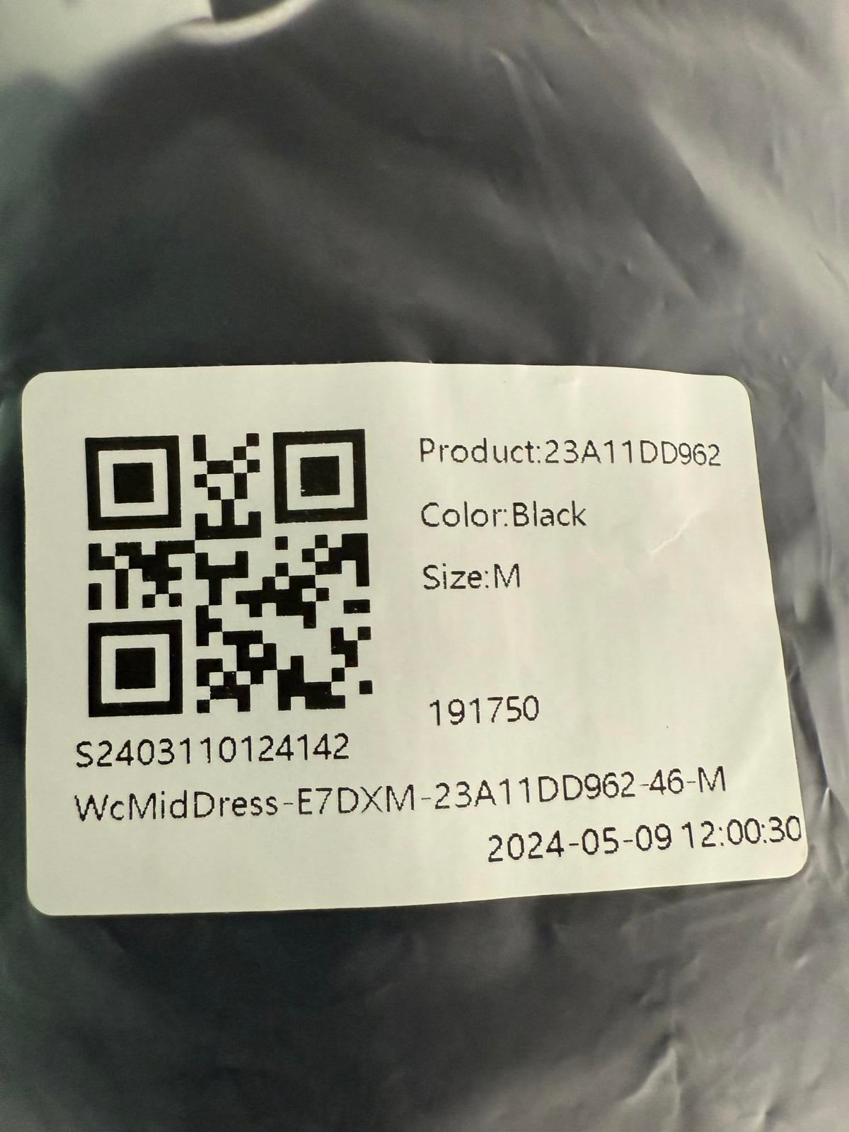 NWT Halara Deep V Neck Sleeveless Tie Back Pocket Flowy Dress Black -Size M