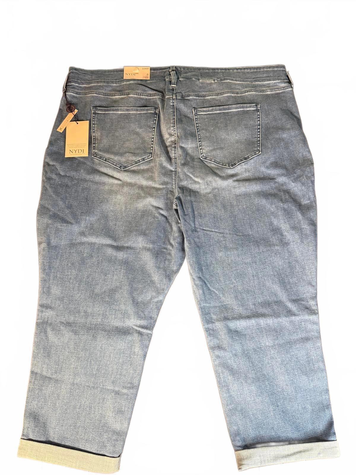 NYDJ Girlfriend Jean Hollywood. LiftXTuck Technology. Size 22WP. NWT