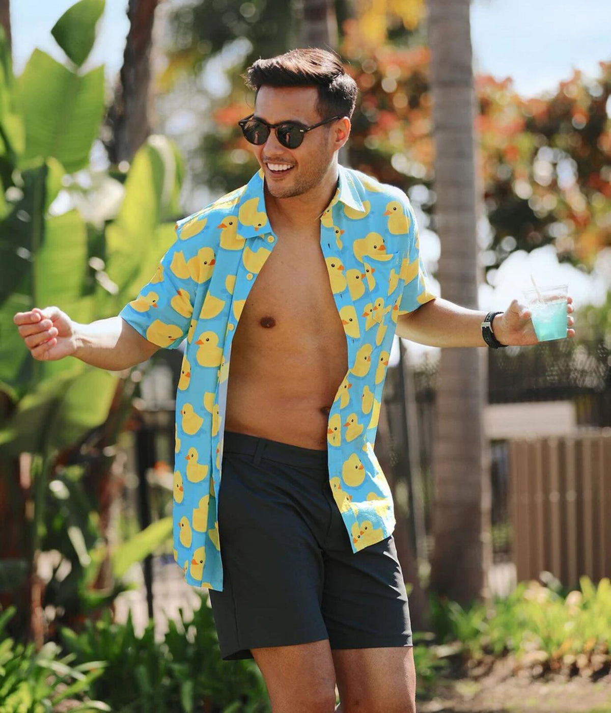 NWT Tipsy Elves Men's Rubber Ducky Hawaiian Shirt Size Large