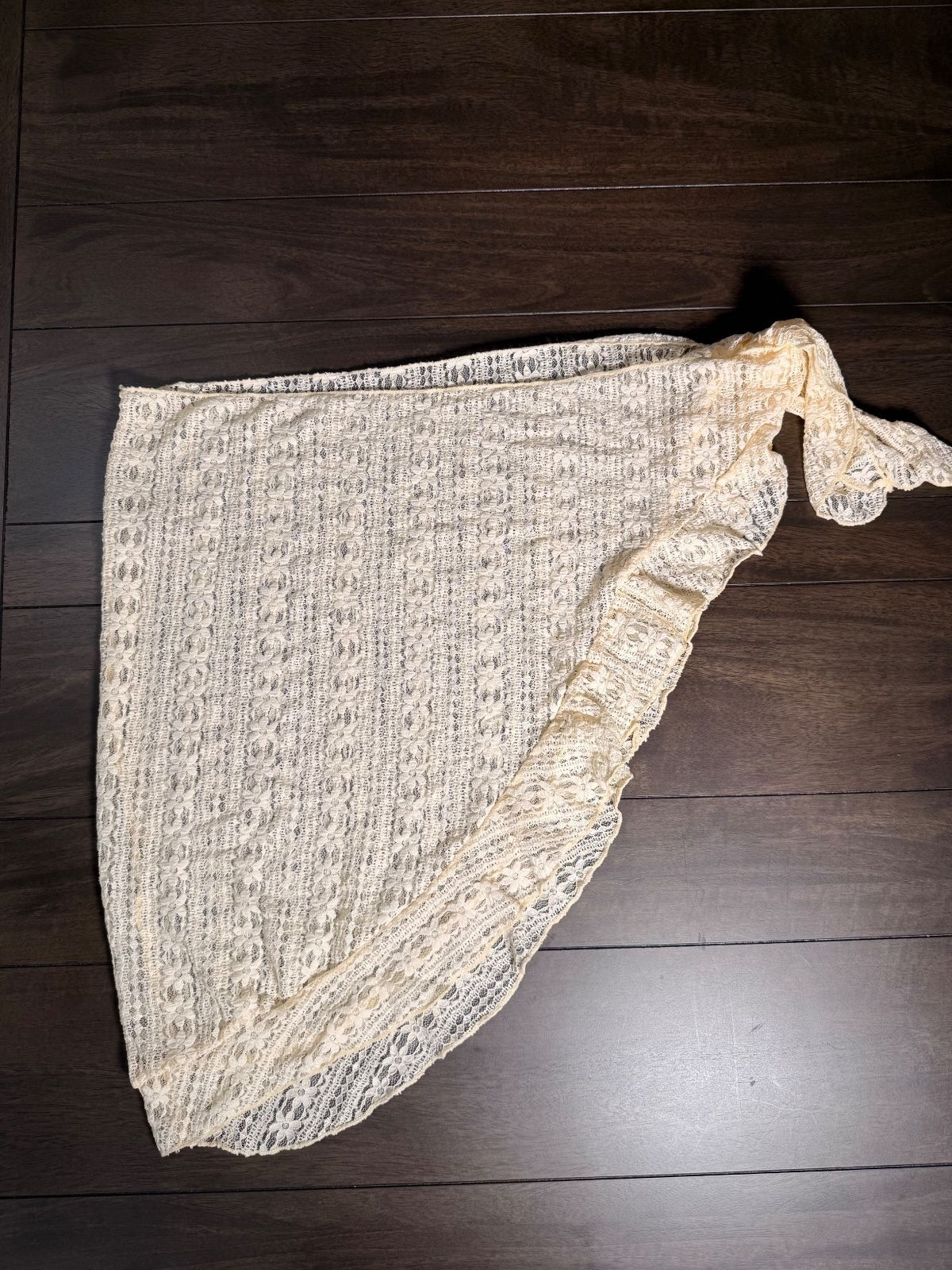 NWT CUPSHE Women’s Cream Lace 3 Piece Bikini Set with Wrap Skirt Size Large