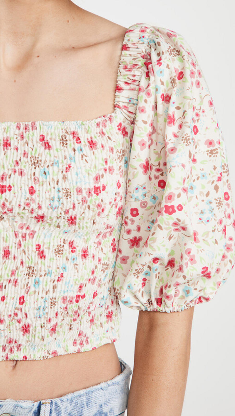 NWT Sokie Collective Floral Smocked Puff Sleeve Top Size Small